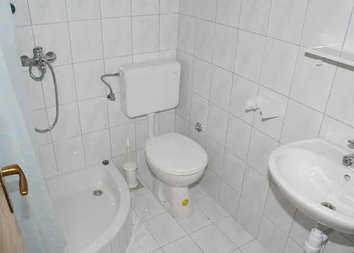 2746b Apartment Duće